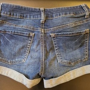 American Eagle Size 4 shortie